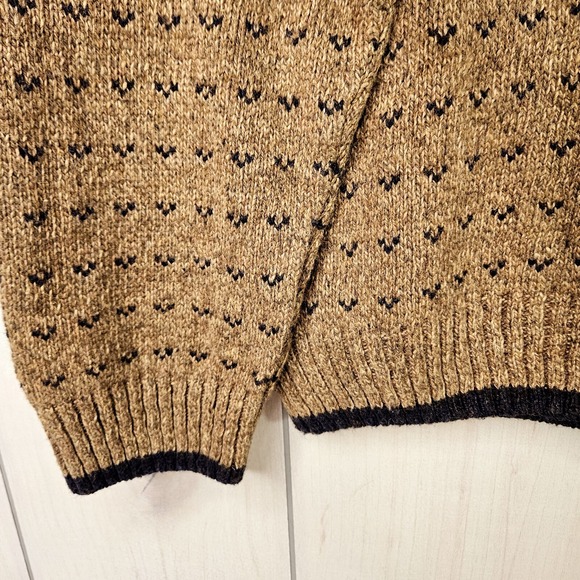 NWT Naturals Northwest Territory Mens Sweater LARGE Brown w/ Blue Birds-Eye Core - Picture 4 of 7